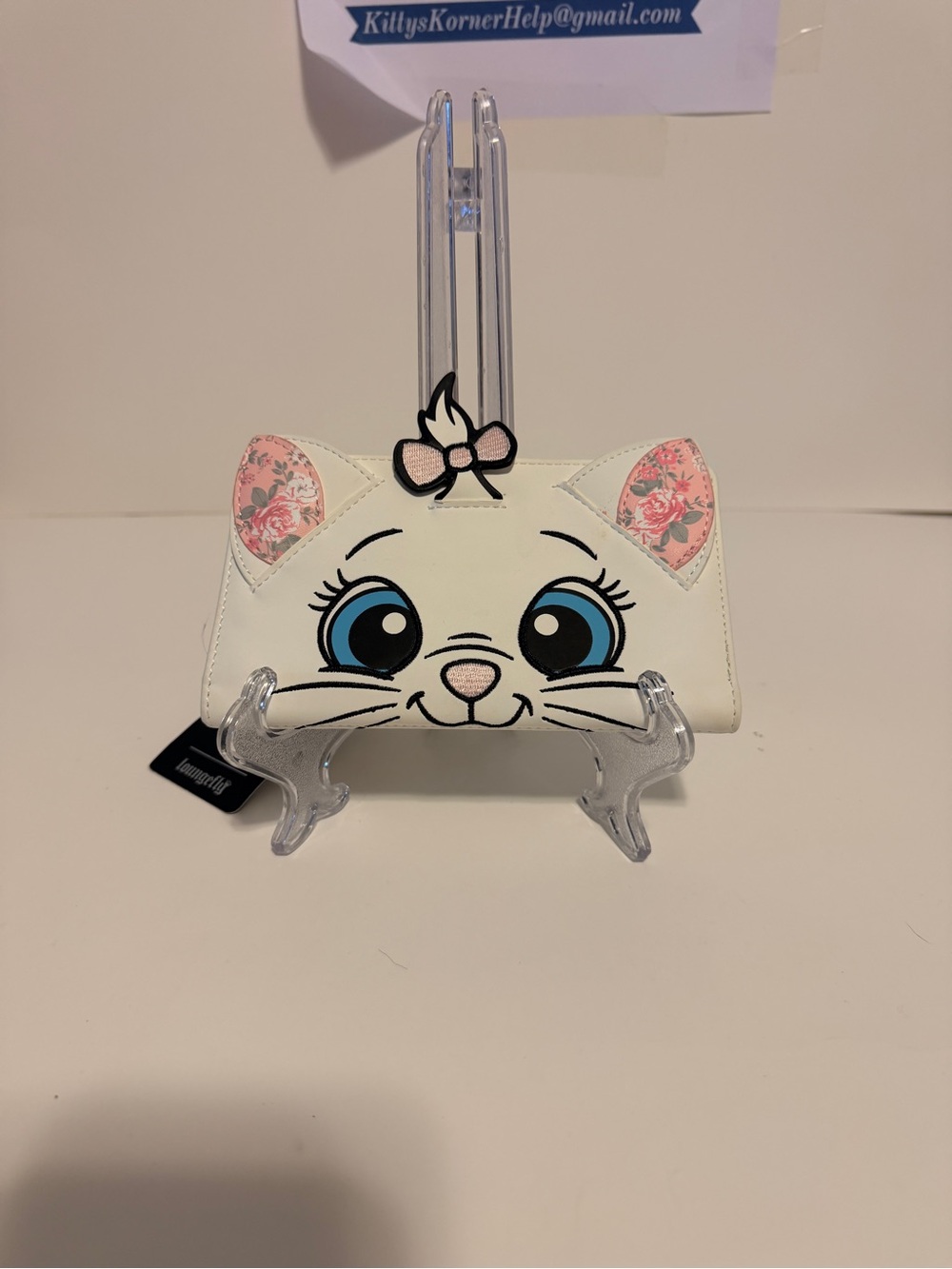 NWT Loungefly Disney Aristocats Marie Floral Face Flap Wallet